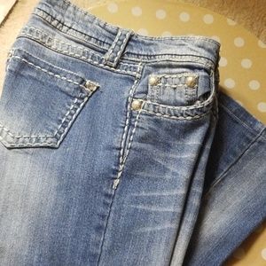 Suki sans Faded boot cut jeans petite 24